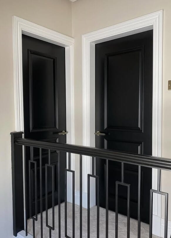 838x1981x44mm (33") Kent Black - Prefinished Internal Doors